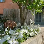 Segnavento -rooms And A Vicino Saluzzo Guest house 3*