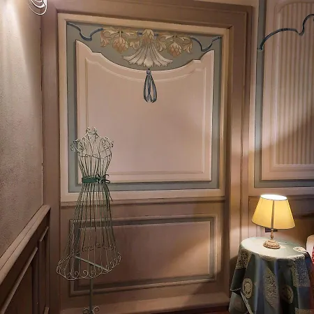 Segnavento -rooms And A Vicino Saluzzo Guest house 3*